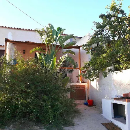 Antica Masseria Del Castello Feriehus